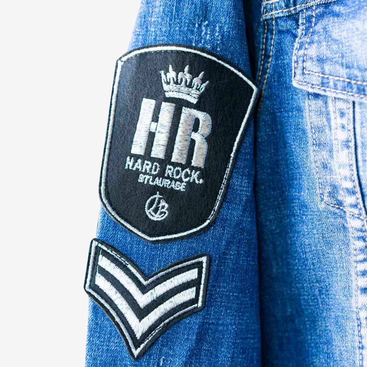 LB GtrCo Women Sequin Wing Denim Jacket Blue image number 4